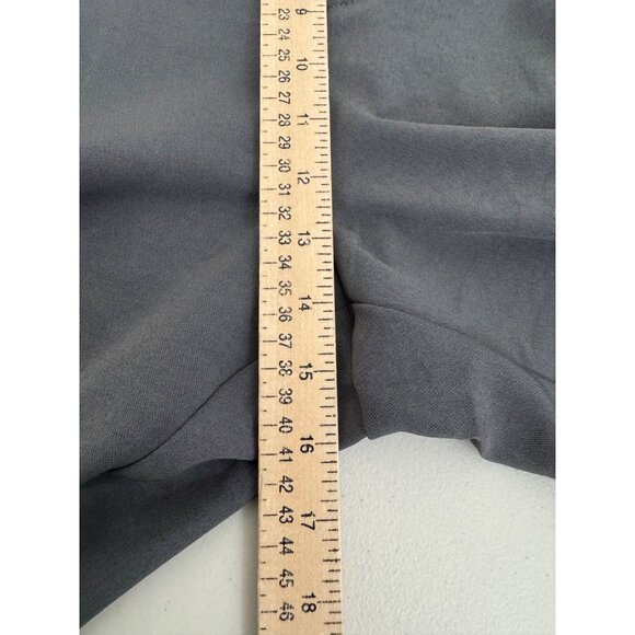 Madewell Pleated Tapered-Leg Pants in Easygoing Crepe 90s Grey - Picture 6 of 13